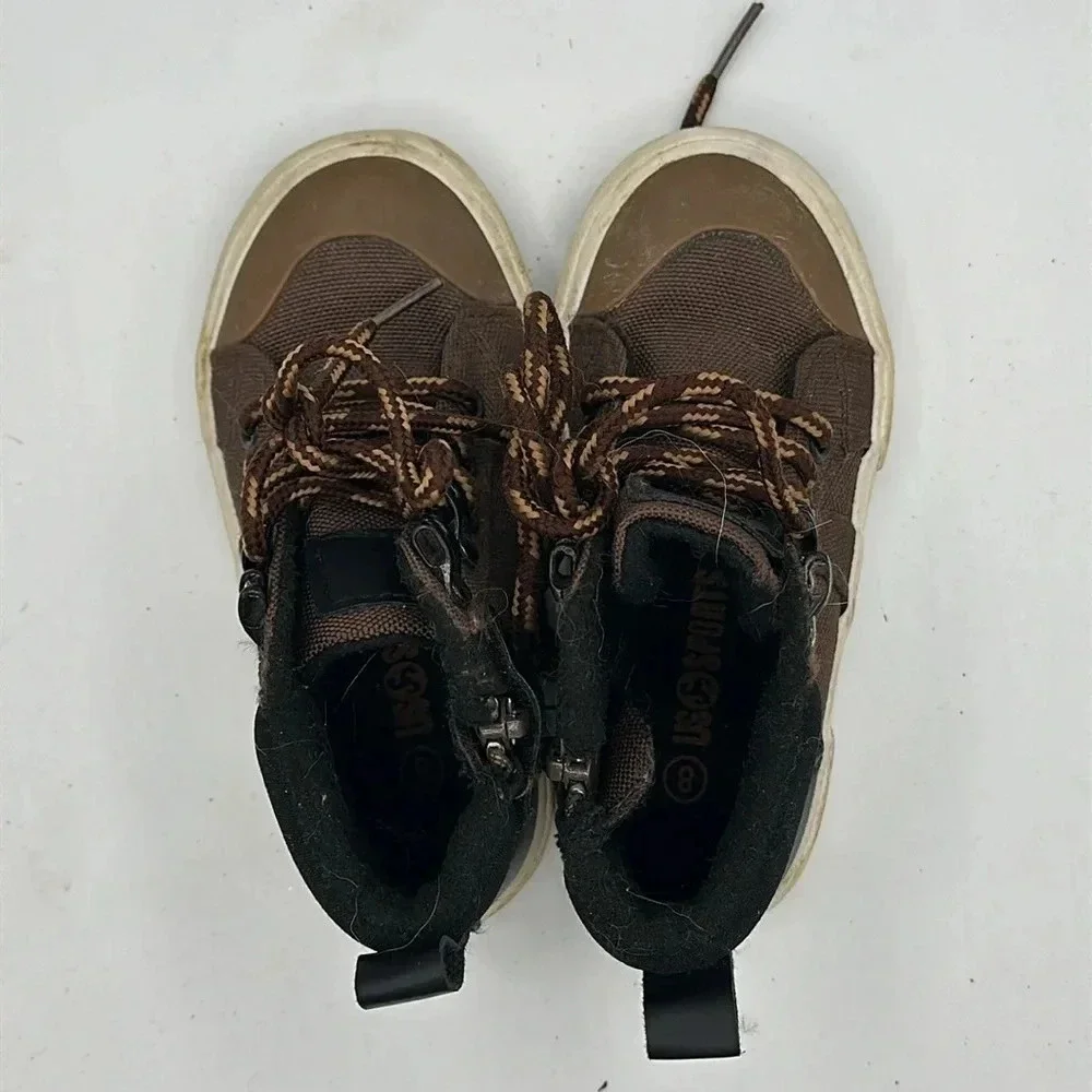 kids brown US Sports shoes size 8